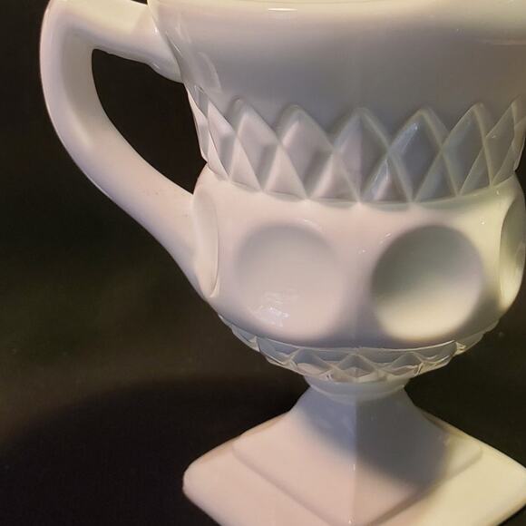 2 Pc Vintage Colony Milk Glass Open Sugar n Creamer Set in Lacette - Picture 8 of 16